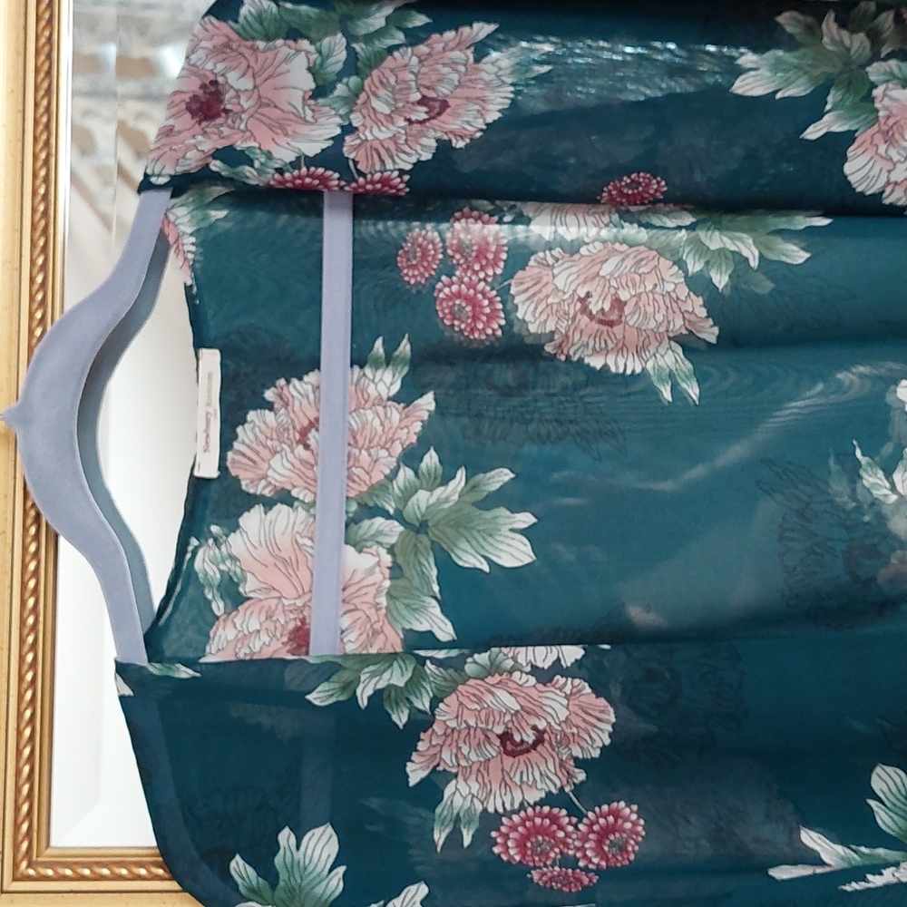Kimono - Picture 2 of 3